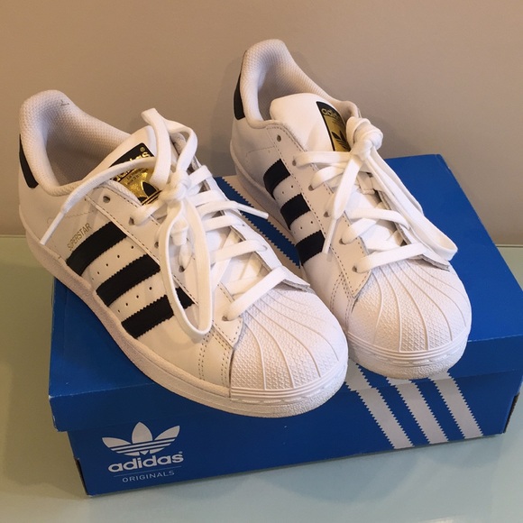adidas superstar size 6